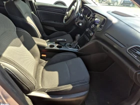 Renault Megane 1.5 tdi Sedan MT, снимка 9