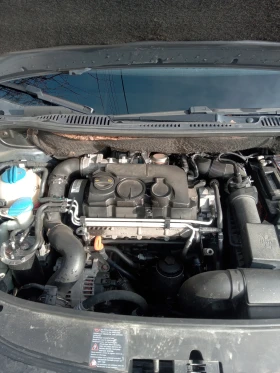 VW Touran - 4150 € / 8116.69 лв. - 64954957 3