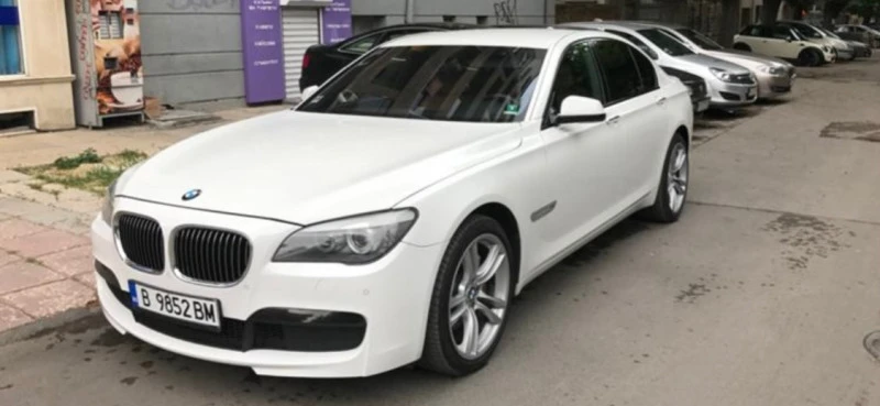 BMW 740 xDrive , M pack , 40d , TOP, снимка 1 - Автомобили и джипове - 47422754