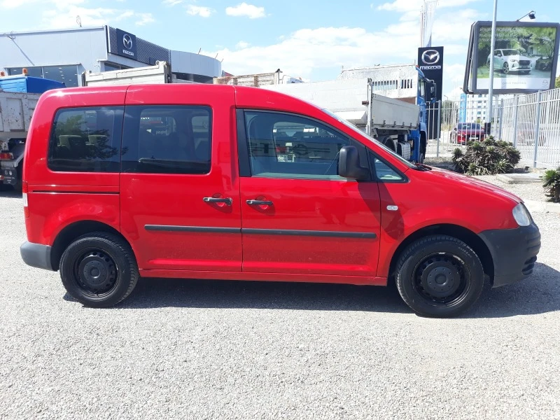 VW Caddy 1.9TDI 7 МЕСТА, снимка 10 - Автомобили и джипове - 46745464