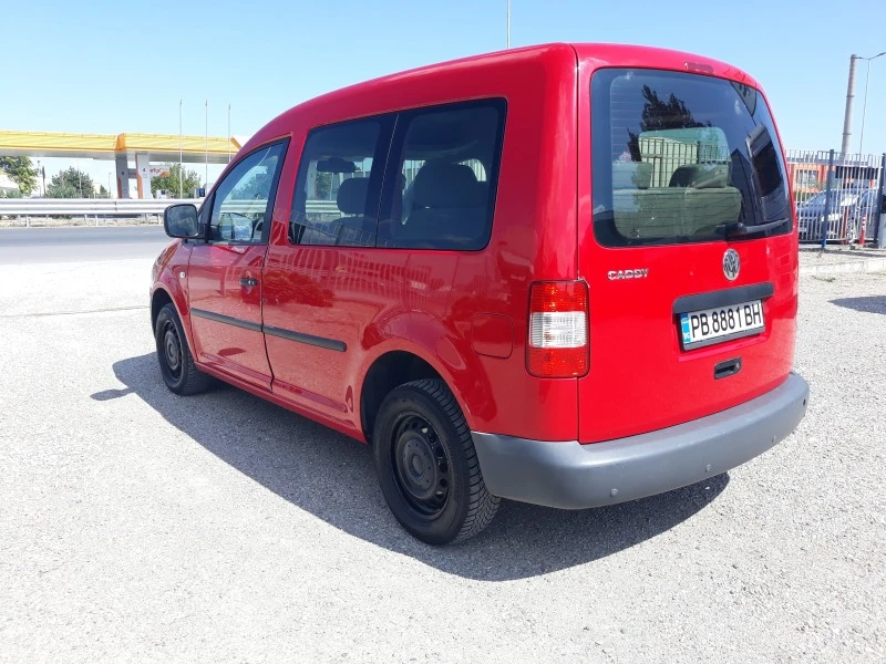 VW Caddy 1.9TDI 7 МЕСТА, снимка 5 - Автомобили и джипове - 46745464