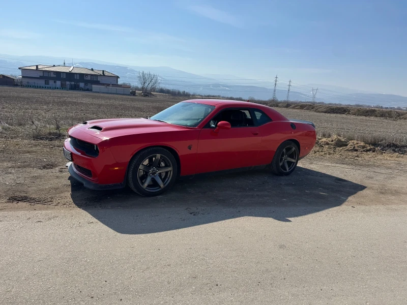 Dodge Challenger SRT Hellcat, снимка 1 - Автомобили и джипове - 49159490