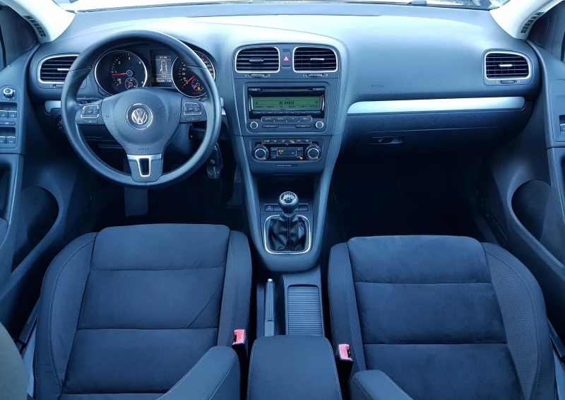 VW Golf 2.0 TDI-140k.c. HIGHLINE ИТАЛИЯ ЛИЗИНГ, снимка 10 - Автомобили и джипове - 48377370