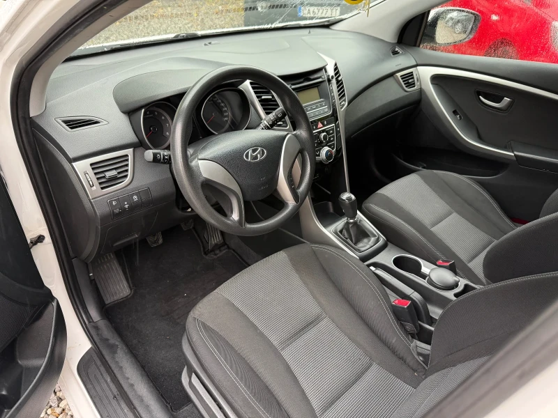 Hyundai I30 1.4i 16V EURO5b, снимка 8 - Автомобили и джипове - 51965786