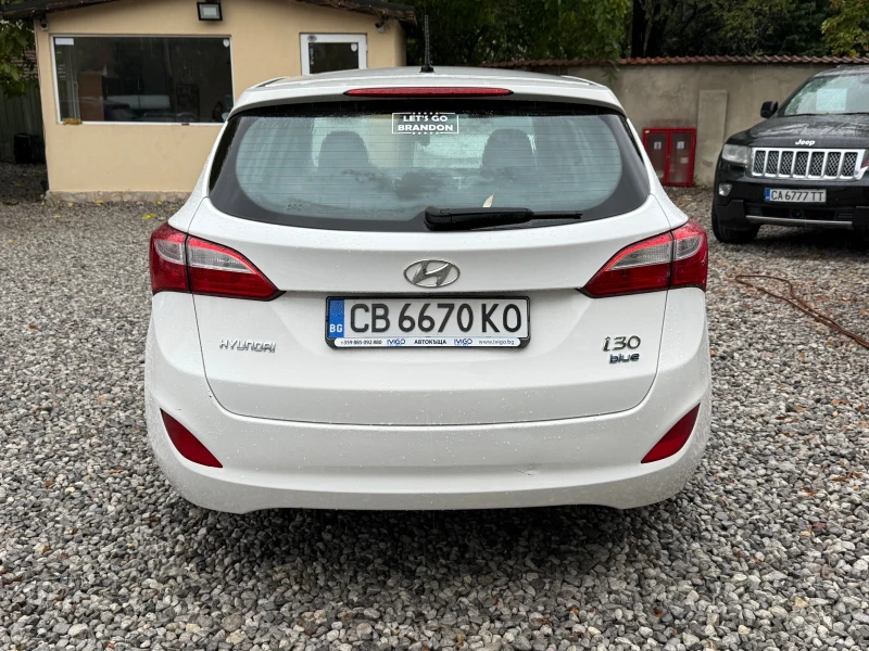 Hyundai I30 1.4i 16V EURO5b, снимка 5 - Автомобили и джипове - 51965786