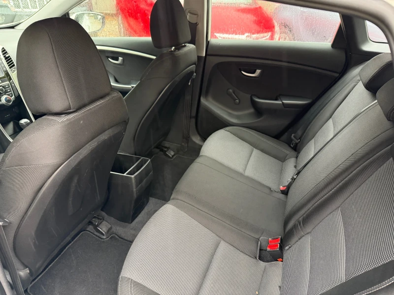 Hyundai I30 1.4i 16V EURO5b, снимка 9 - Автомобили и джипове - 51965786