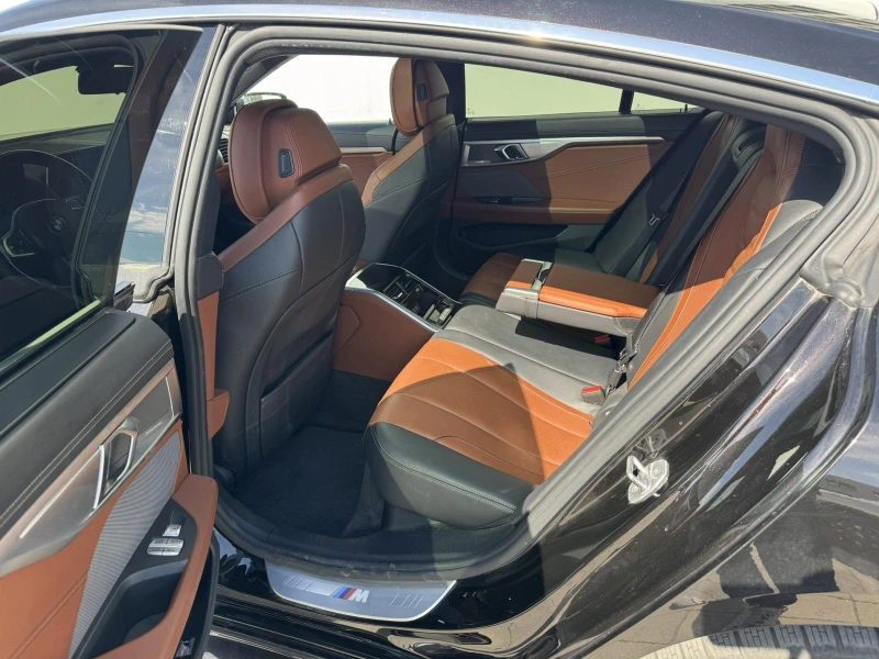 BMW 840  xDrive Gran Coupe, снимка 9 - Автомобили и джипове - 51973471