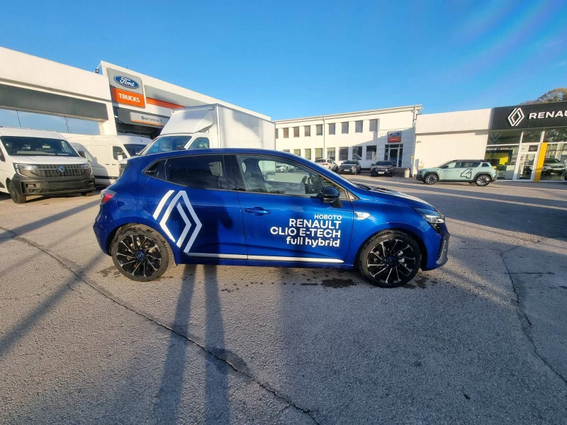 Renault Clio E-Tech full hybrid 145, снимка 4 - Автомобили и джипове - 52225119