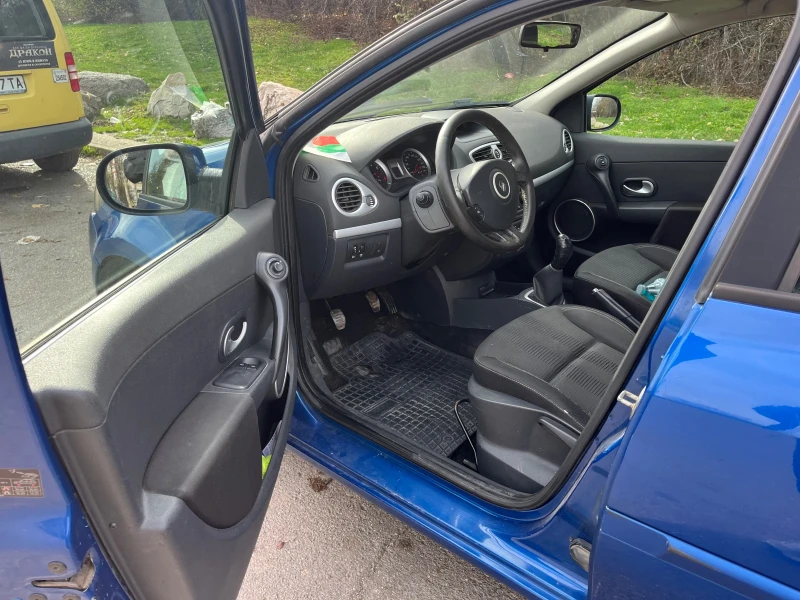 Renault Clio EVRO4, снимка 10 - Автомобили и джипове - 52771775