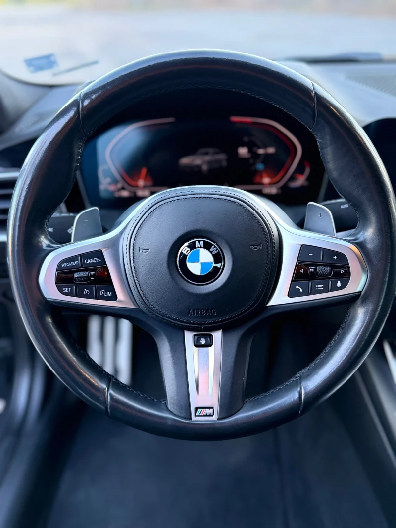 BMW 330 xDrive M-Sport , снимка 14 - Автомобили и джипове - 53114075