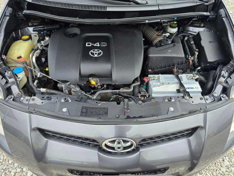 Toyota Auris 1.4D-4D 90кс ! ! КЛИМАТИК, снимка 15 - Автомобили и джипове - 53365308