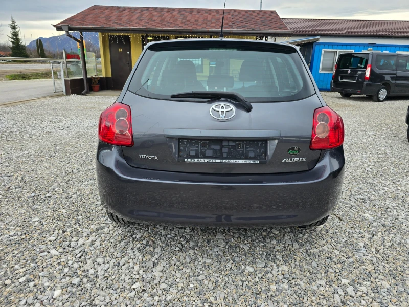 Toyota Auris 1.4D-4D 90кс ! ! КЛИМАТИК, снимка 4 - Автомобили и джипове - 53365308