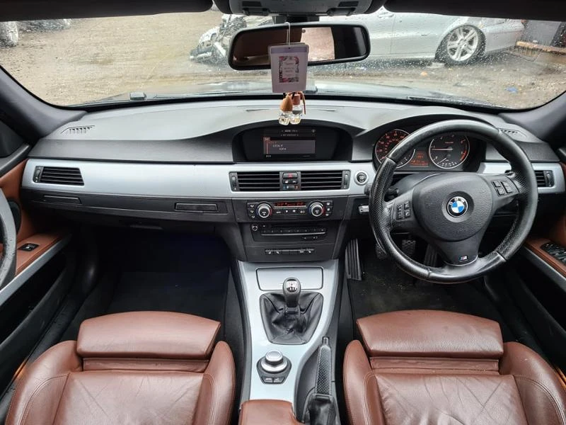 BMW 318 8бр. N47 318D 320D facelift, снимка 2 - Автомобили и джипове - 24016742