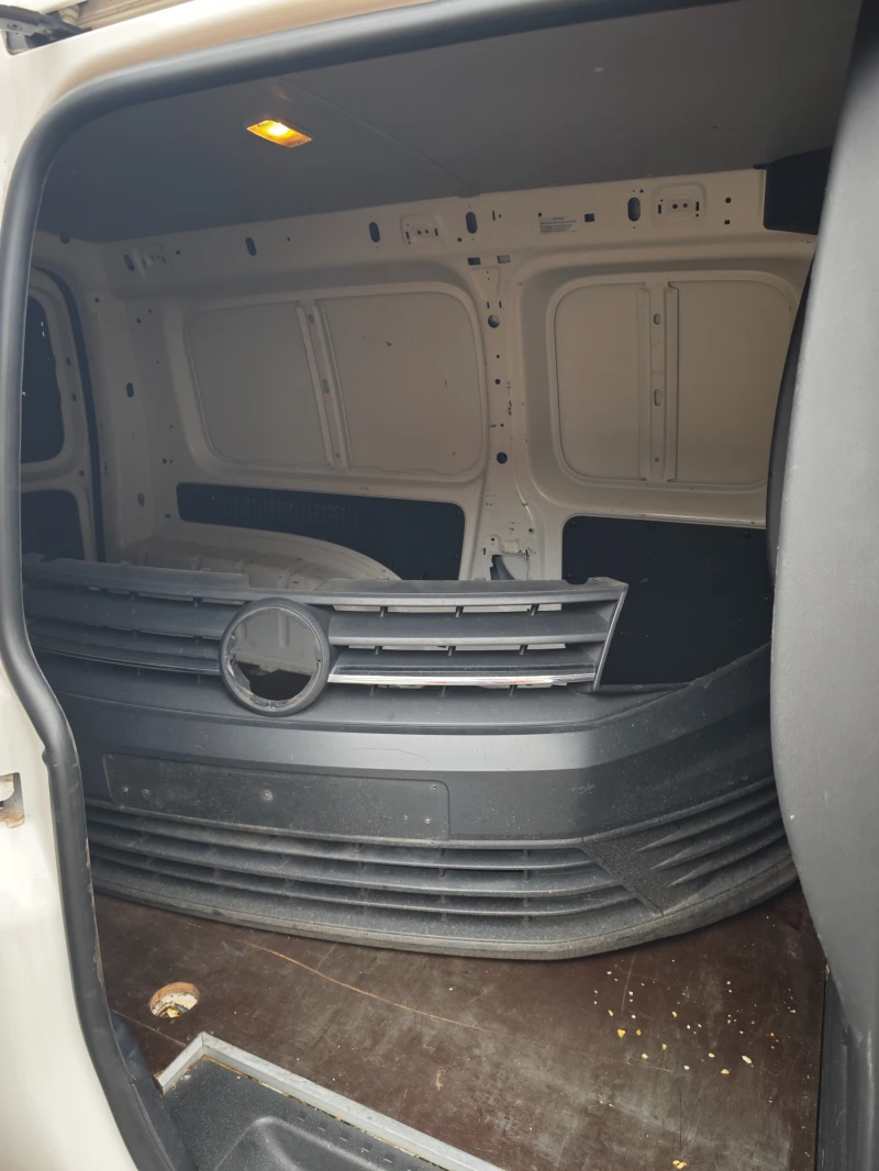 VW Caddy 2.0TDI 102к.с. - 15500 лв. - 27776844 | Car24.bg