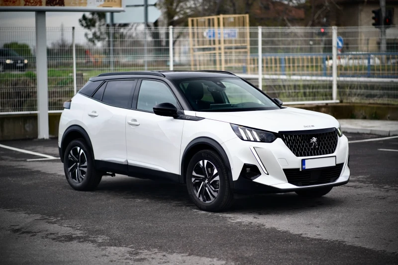 Peugeot 2008 GT Line/Автоматик/36 000км/Бяла перла - 35900 лв. - 76519659 | Car24.bg