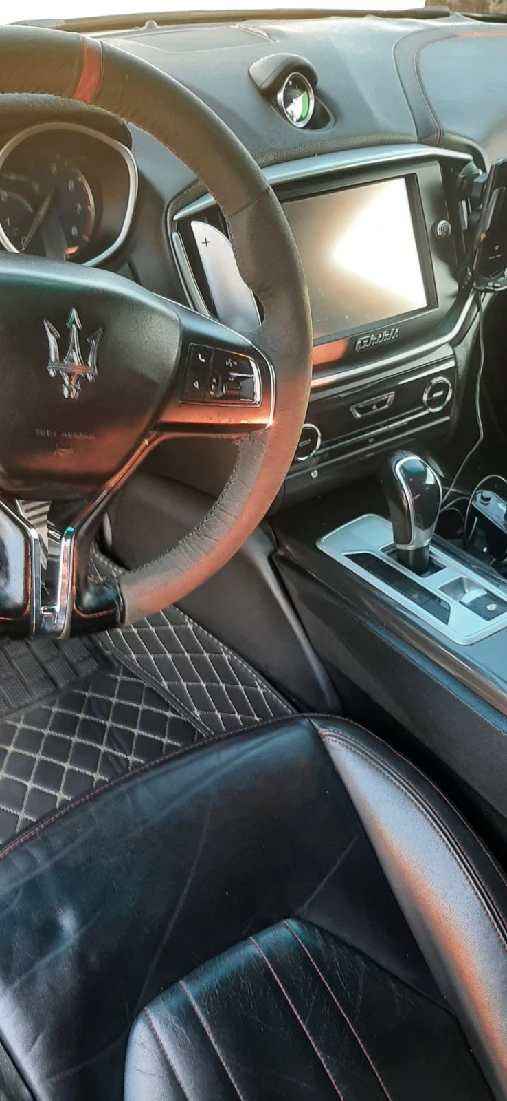 Maserati Ghibli S, снимка 12 - Автомобили и джипове - 54091407