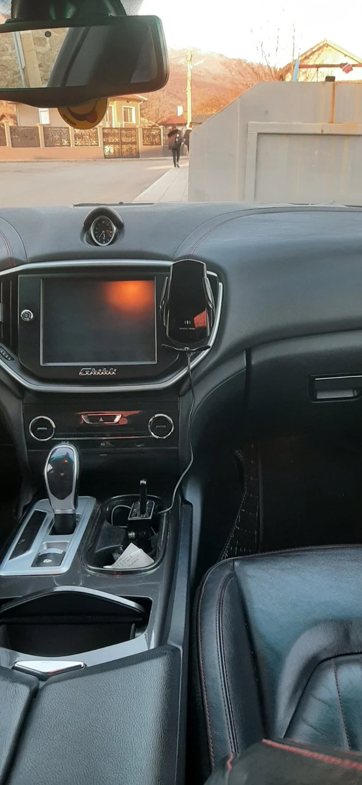 Maserati Ghibli S, снимка 14 - Автомобили и джипове - 54091407