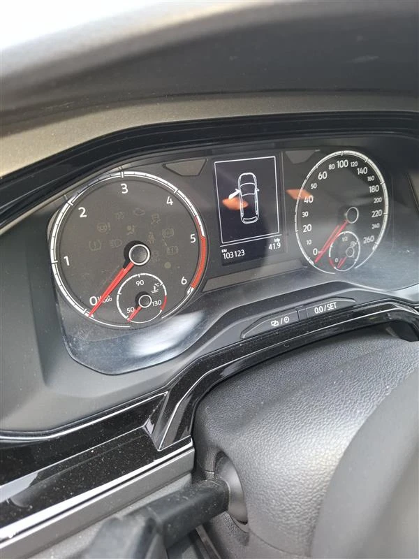 VW Polo, снимка 3 - Автомобили и джипове - 54559972