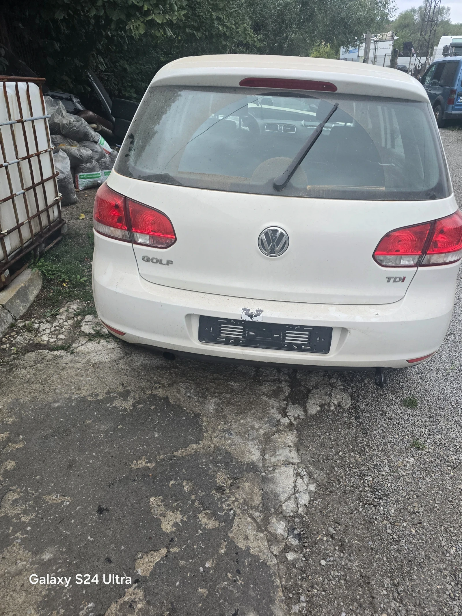 VW Golf 1.6TDI 105к - изображение 2