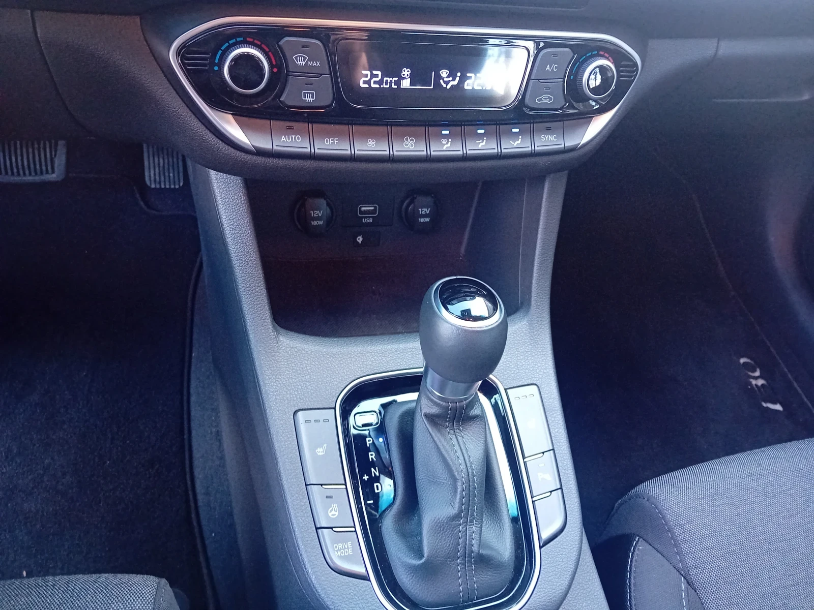 Hyundai I30 1.5 T-GDi 48V-Hybrid - изображение 7