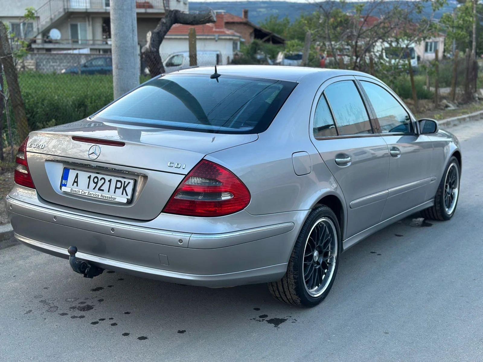 Mercedes-Benz E 320  - изображение 2