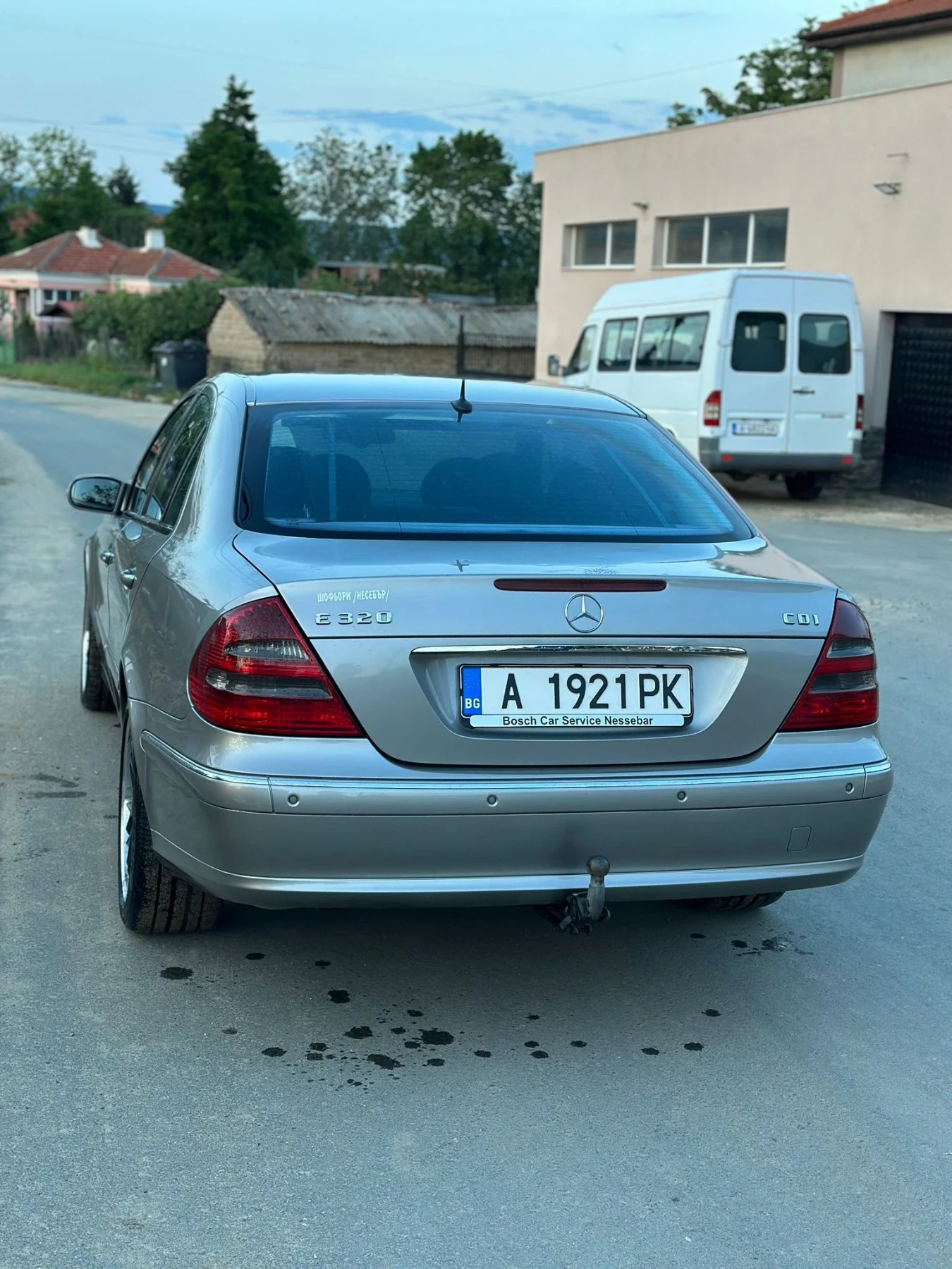 Mercedes-Benz E 320  - изображение 4