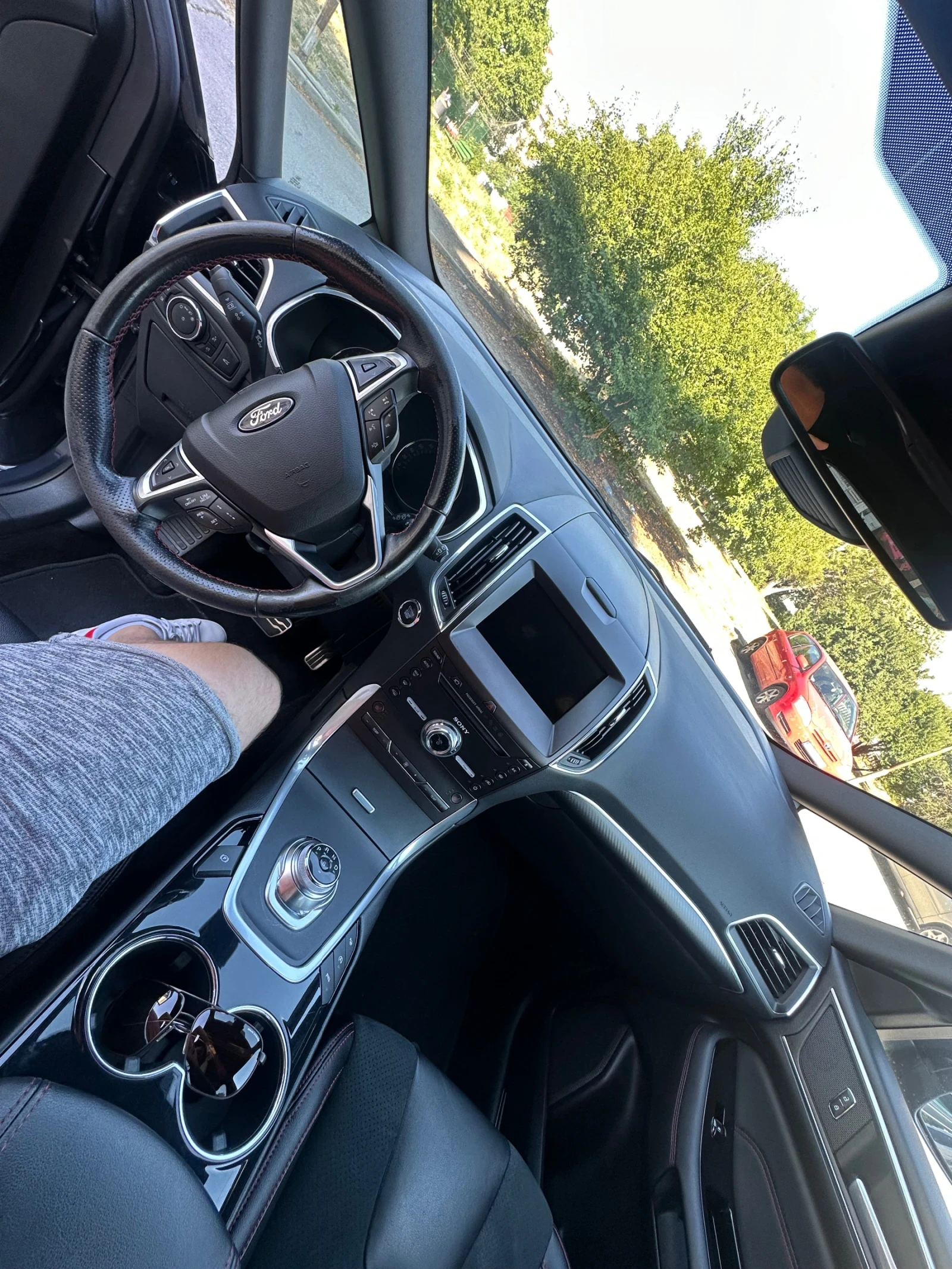 Ford S-Max 2.0/190/ST Line/Дистоник/Ленти/Самопаркиране - изображение 5