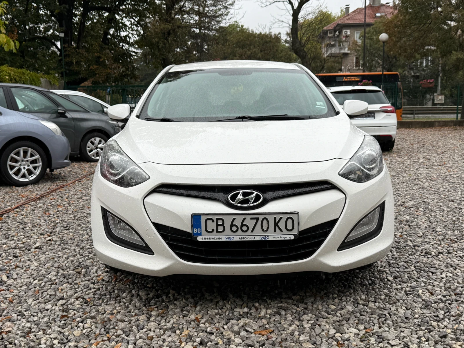 Hyundai I30 1.4i 16V EURO5b - изображение 2