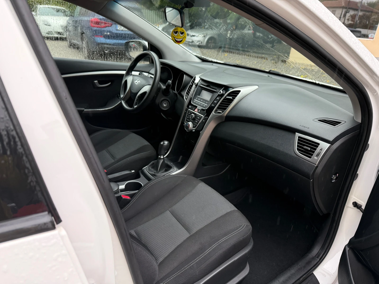 Hyundai I30 1.4i 16V EURO5b | Mobile.bg — изображение 13