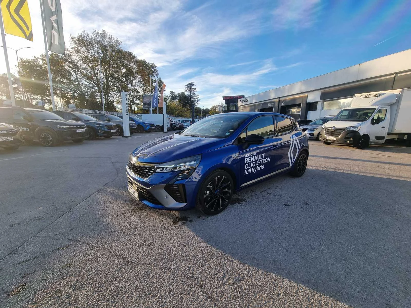 Renault Clio E-Tech full hybrid 145 | Mobile.bg   1