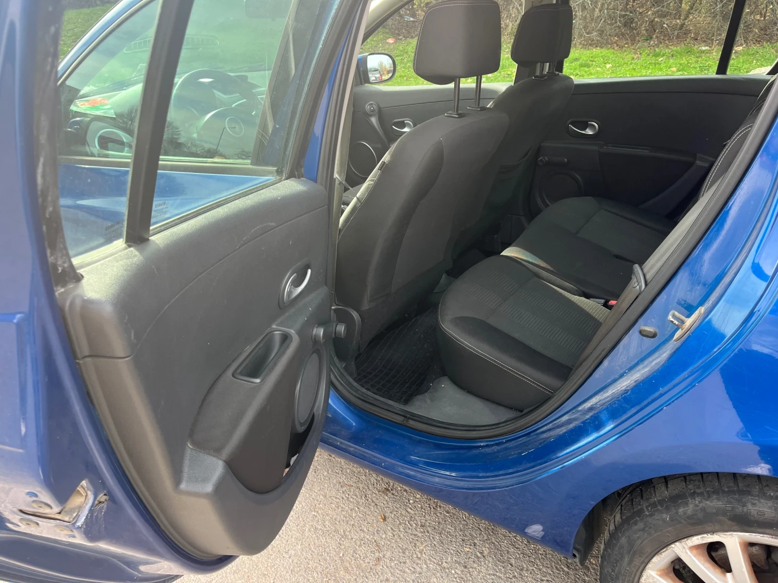 Renault Clio EVRO4 - изображение 9