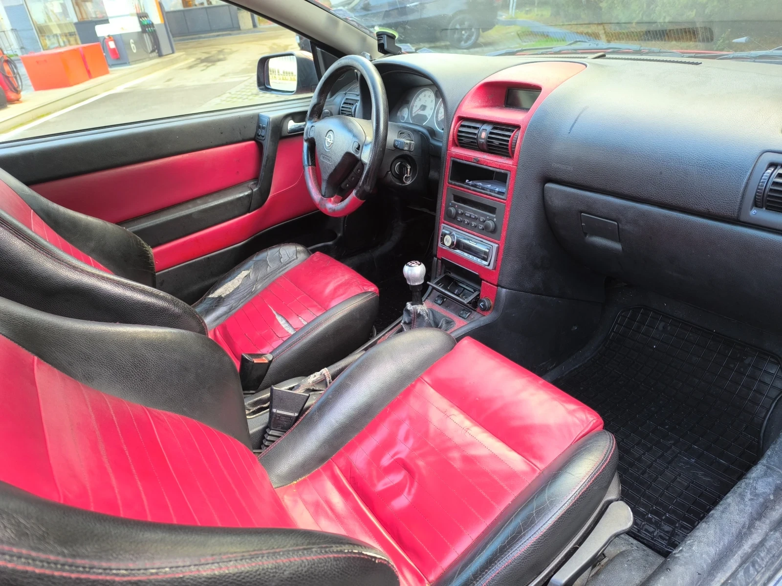 Opel Astra 2.0 турбо - изображение 5