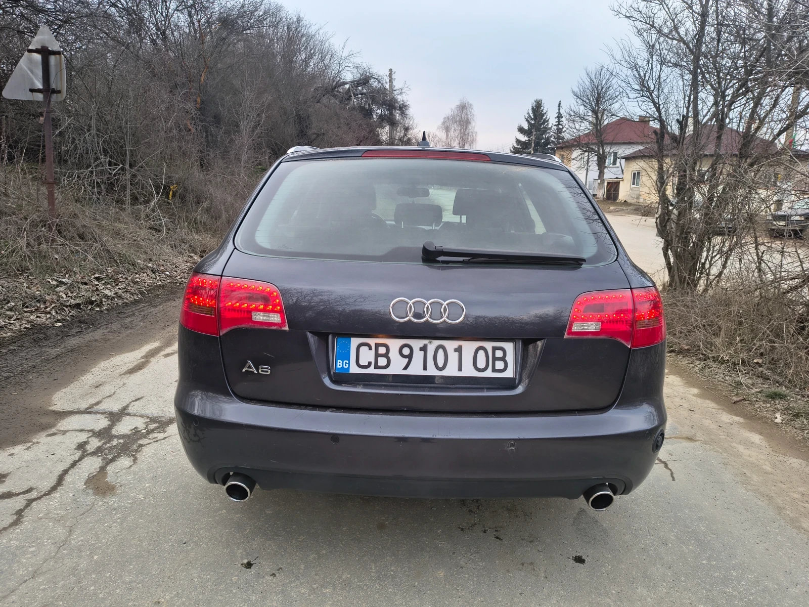 Audi A6 2.4i 6ск Газ.Инж, снимка 6 - Автомобили и джипове - 53530388