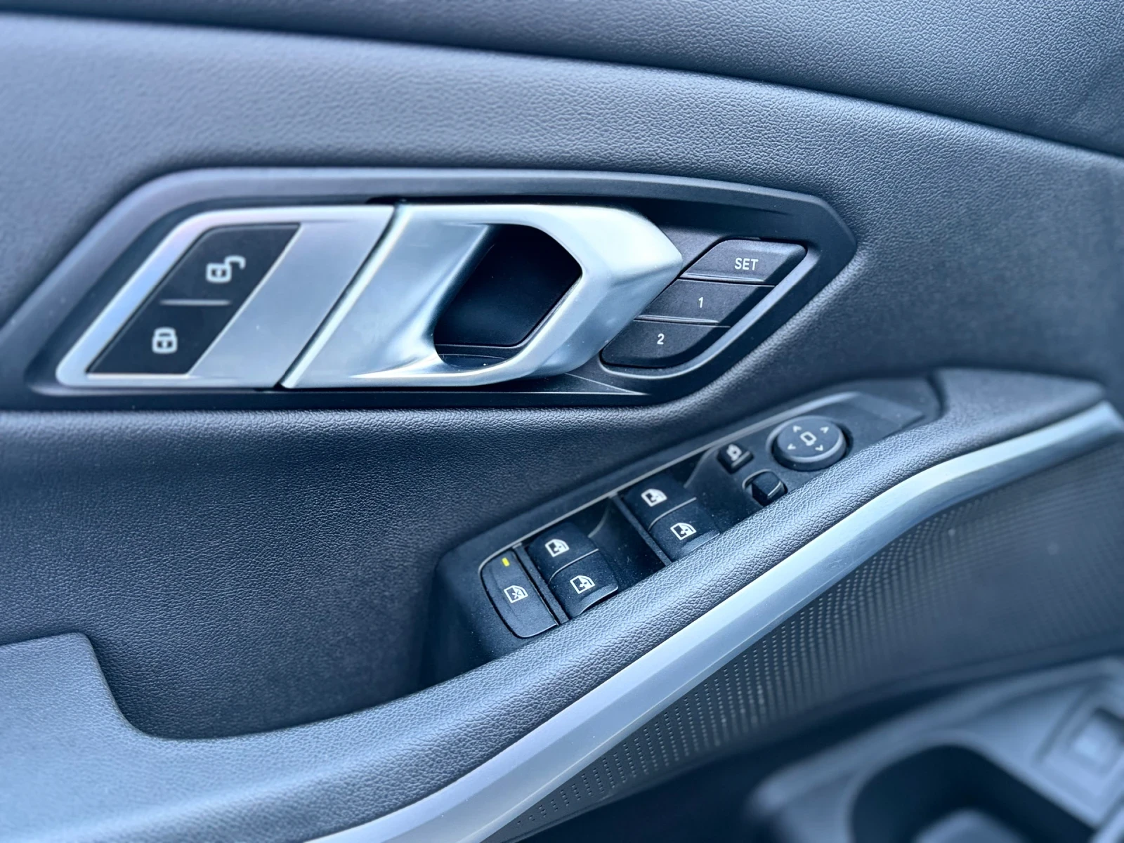 BMW 330 xDrive M-Sport  | Mobile.bg � ����������� 13