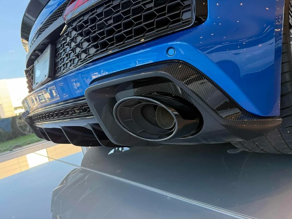 Audi R8 * V10 performance * CARFAX * ���� �� �� | Mobile.bg � ����������� 12