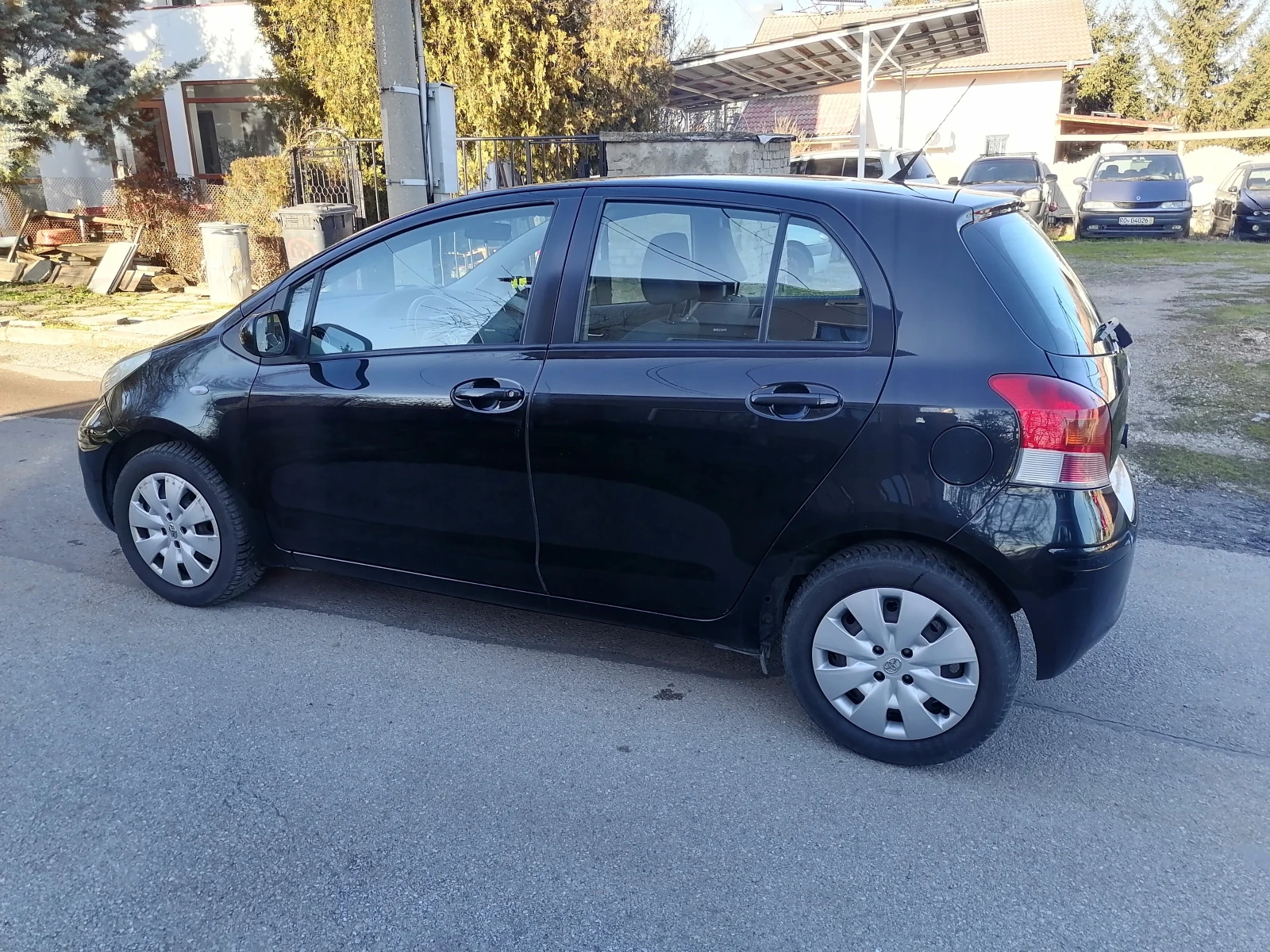 Toyota Yaris 1.33 vvti - изображение 8