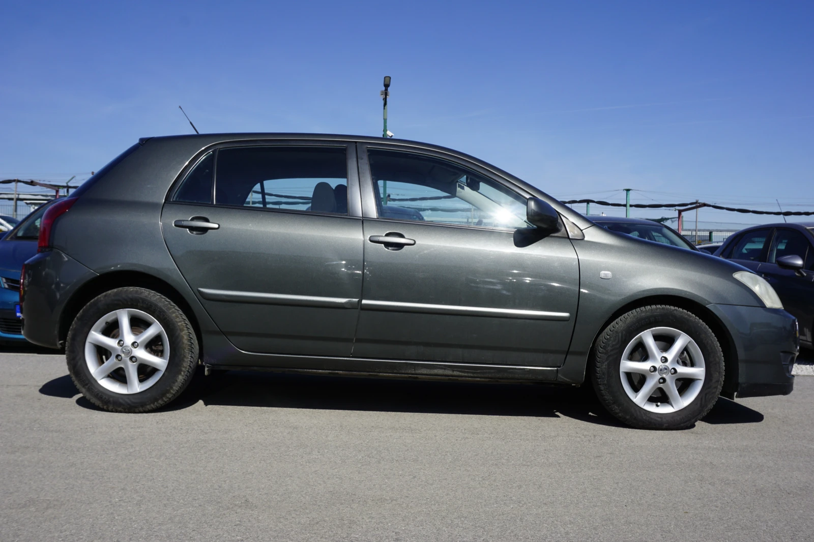 Toyota Corolla  - изображение 8