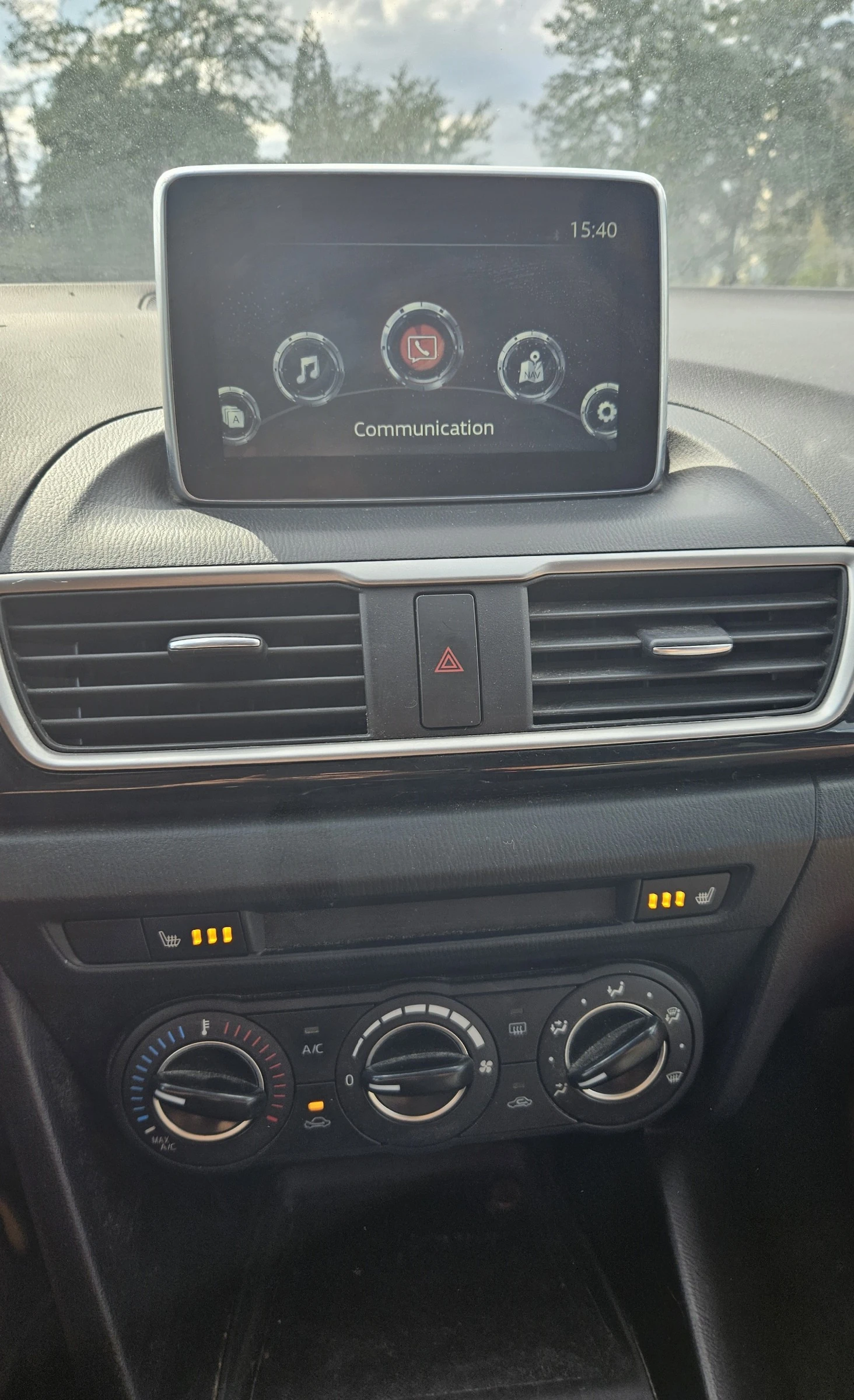 Mazda 3 Android Auto, снимка 12 - Автомобили и джипове - 54160249