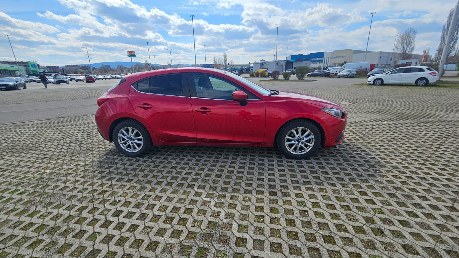 Mazda 3 Android Auto, снимка 6 - Автомобили и джипове - 54160249