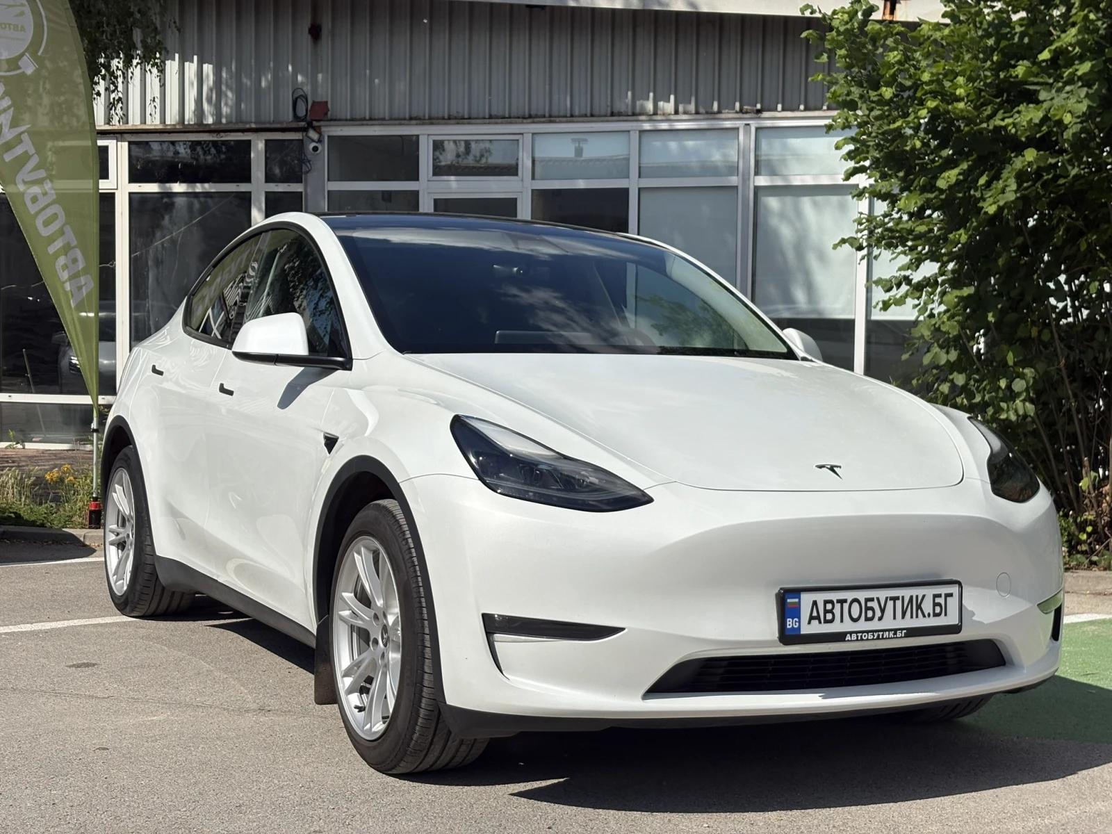 Tesla Model Y Long Range AWD Giga Berlin
