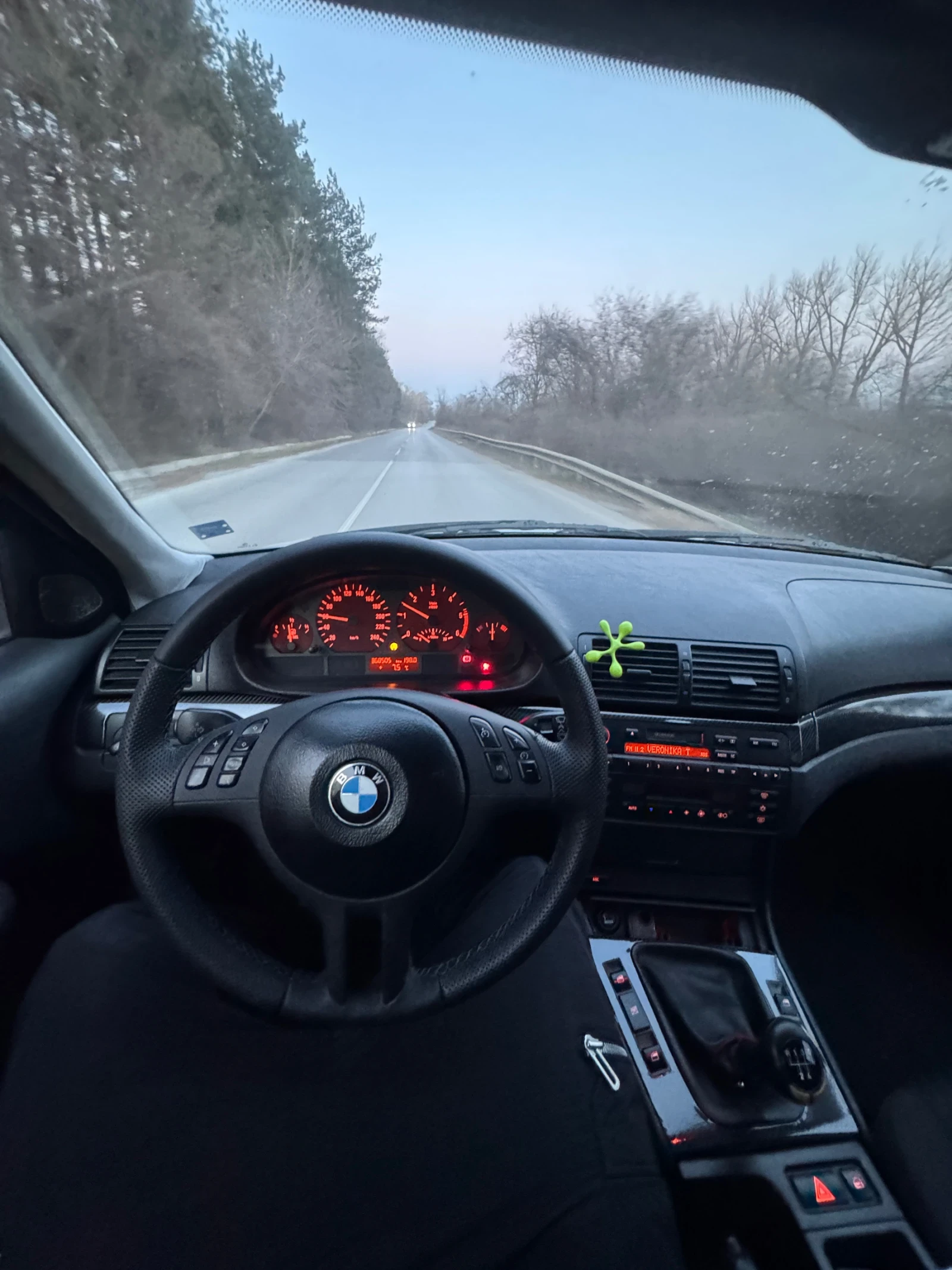 BMW 320, снимка 6 - Автомобили и джипове - 54832484