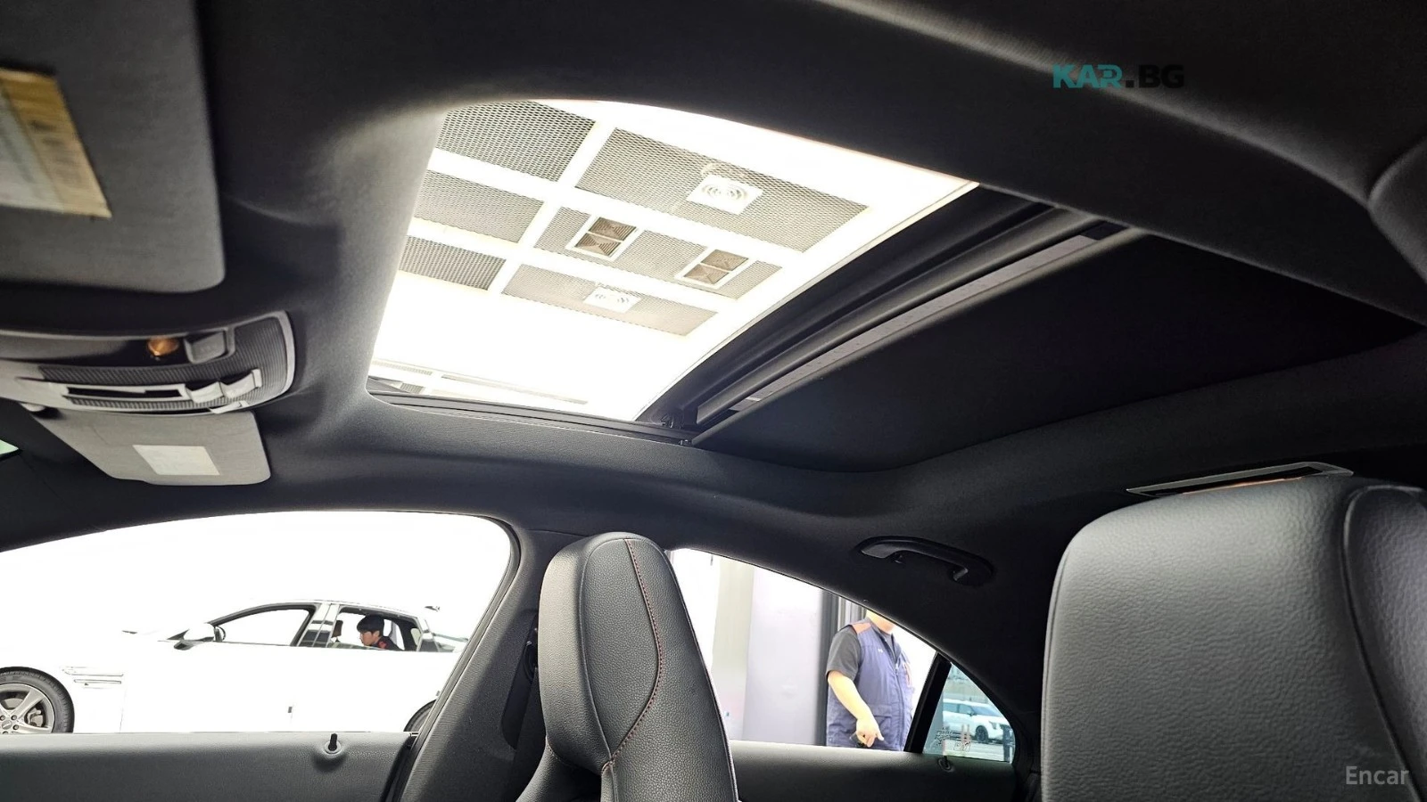 Mercedes-Benz CLA 250 * AMG* 4MATIC* КОЖА* ПОДГРЕВ* ПАНОРАМА* КАМЕРА* , снимка 17 - Автомобили и джипове - 55278690