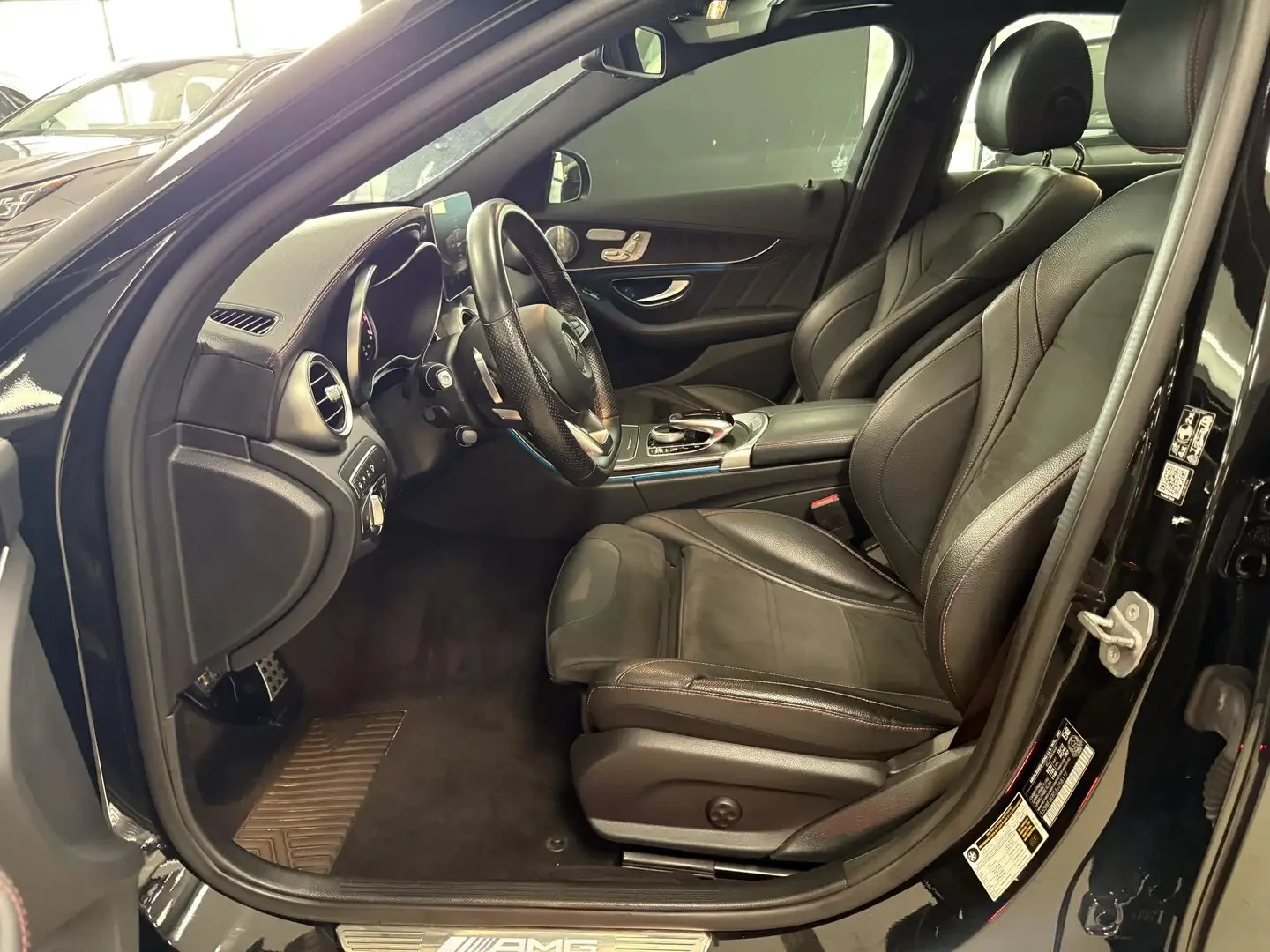 Mercedes-Benz C 43 AMG 4MATIC* BURMESTER PREMIUM* ПАНО* , снимка 10 - Автомобили и джипове - 55571255
