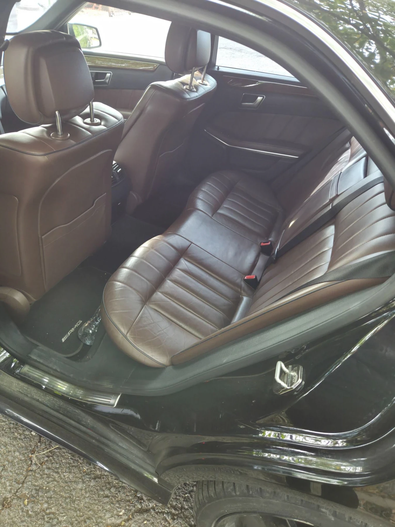Mercedes-Benz E 300, снимка 3 - Автомобили и джипове - 56220455