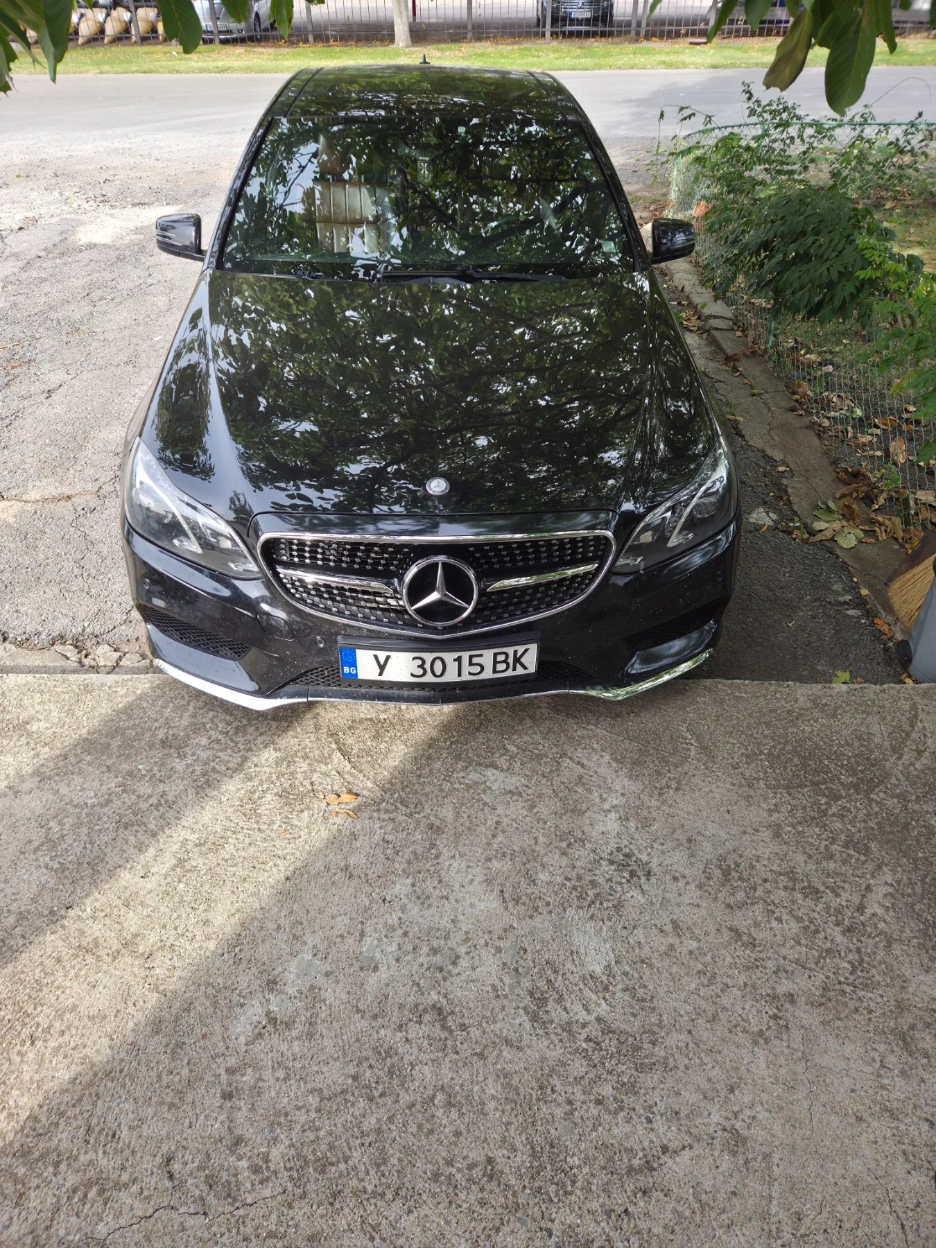 Mercedes-Benz E 300, снимка 2 - Автомобили и джипове - 56220455