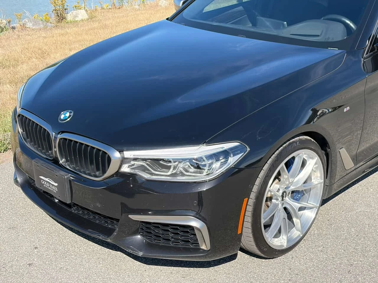 BMW 550 * xDrive * CARFAX * ����� �� ����������� | Mobile.bg � ����������� 11