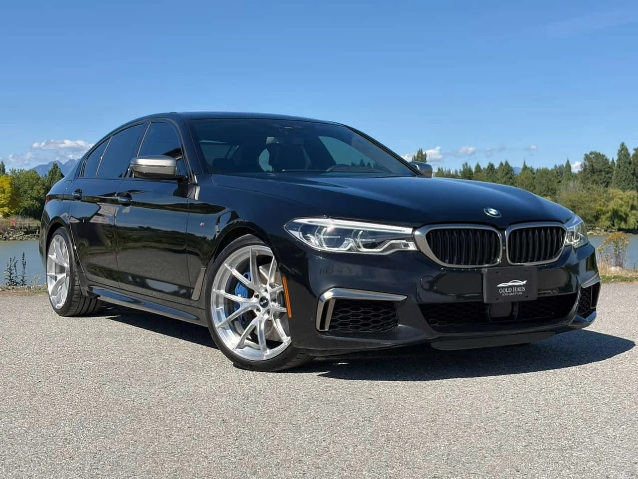 BMW 550 * xDrive * CARFAX * ����� �� ����������� | Mobile.bg � ����������� 10