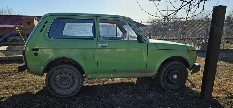 Lada Niva, снимка 3 - Автомобили и джипове - 48621958