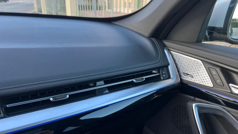 BMW X1 xDrive , снимка 13 - Автомобили и джипове - 52598280