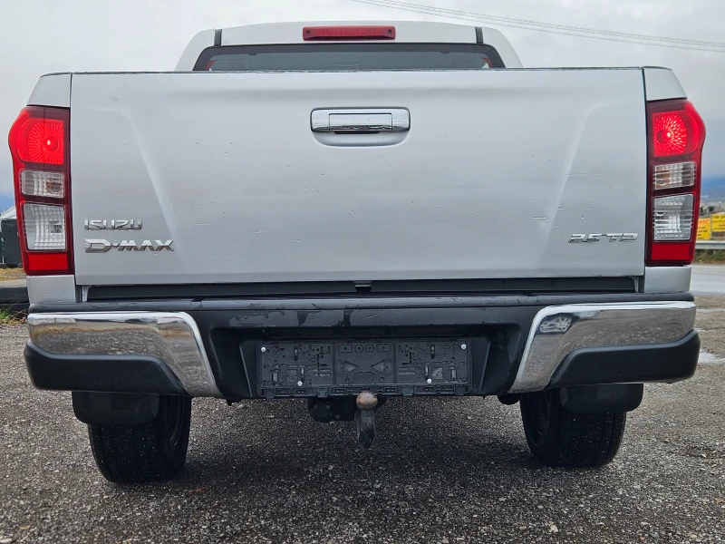 Isuzu D-max 2.5 163k.c, снимка 4 - Автомобили и джипове - 52291853